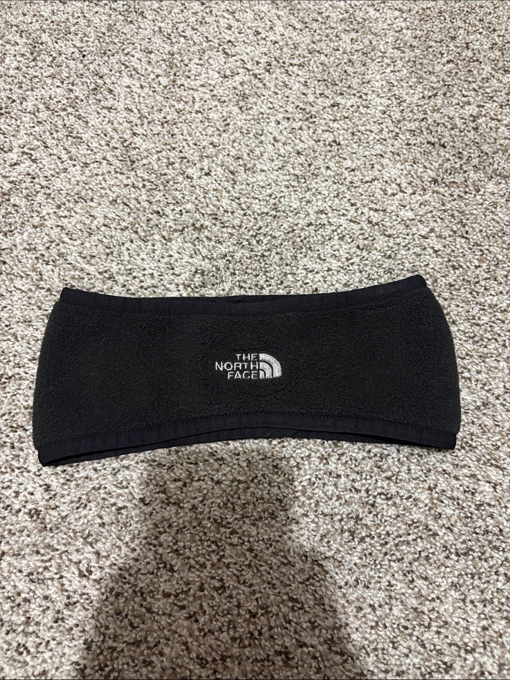The North Face Women’s Black Fleece Headband with Logo